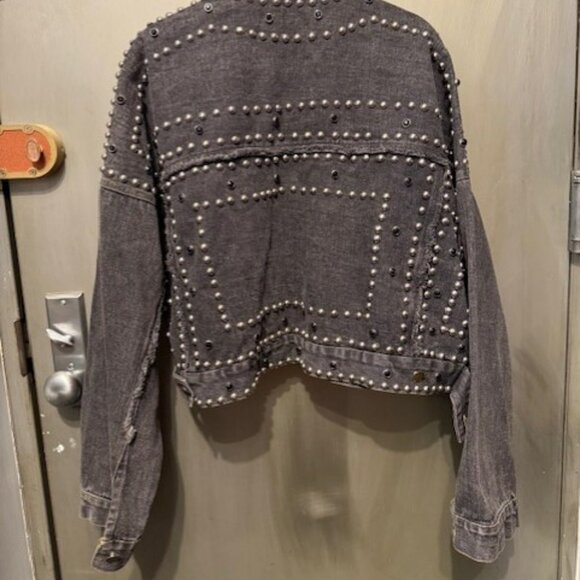 Vintage Style Studded Rivet Distressed Denim Punk Style Bolero / Cropped Jacket - Picture 13 of 16
